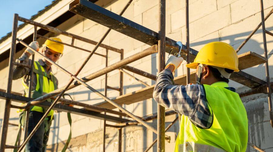 Expert Emergency Roof Repairs services in Clarksburg, MD